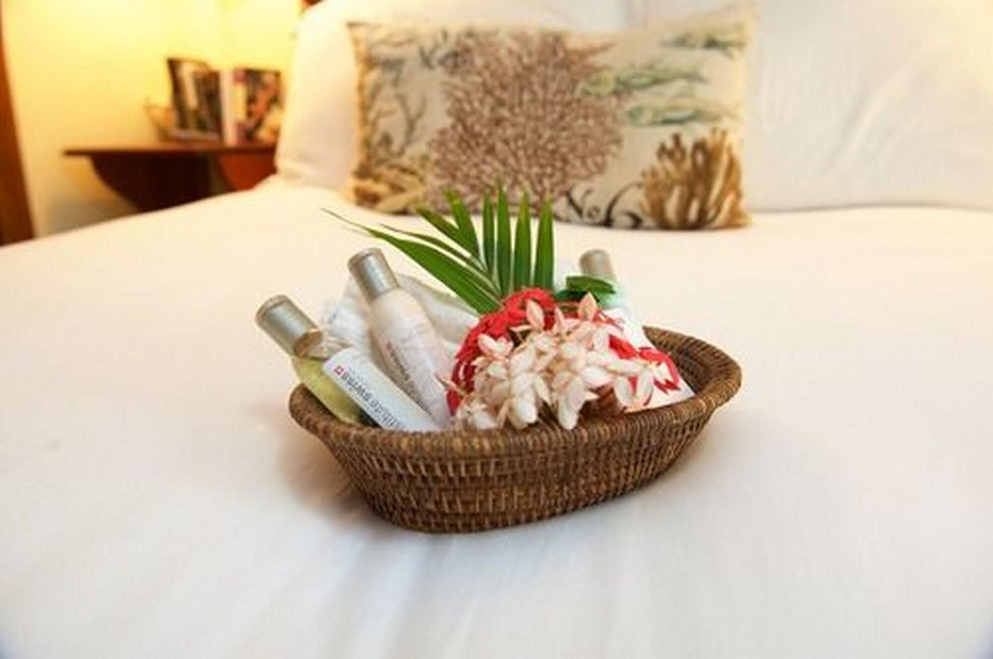 The Palms Oceanfront Suites San Pedro  Extérieur photo