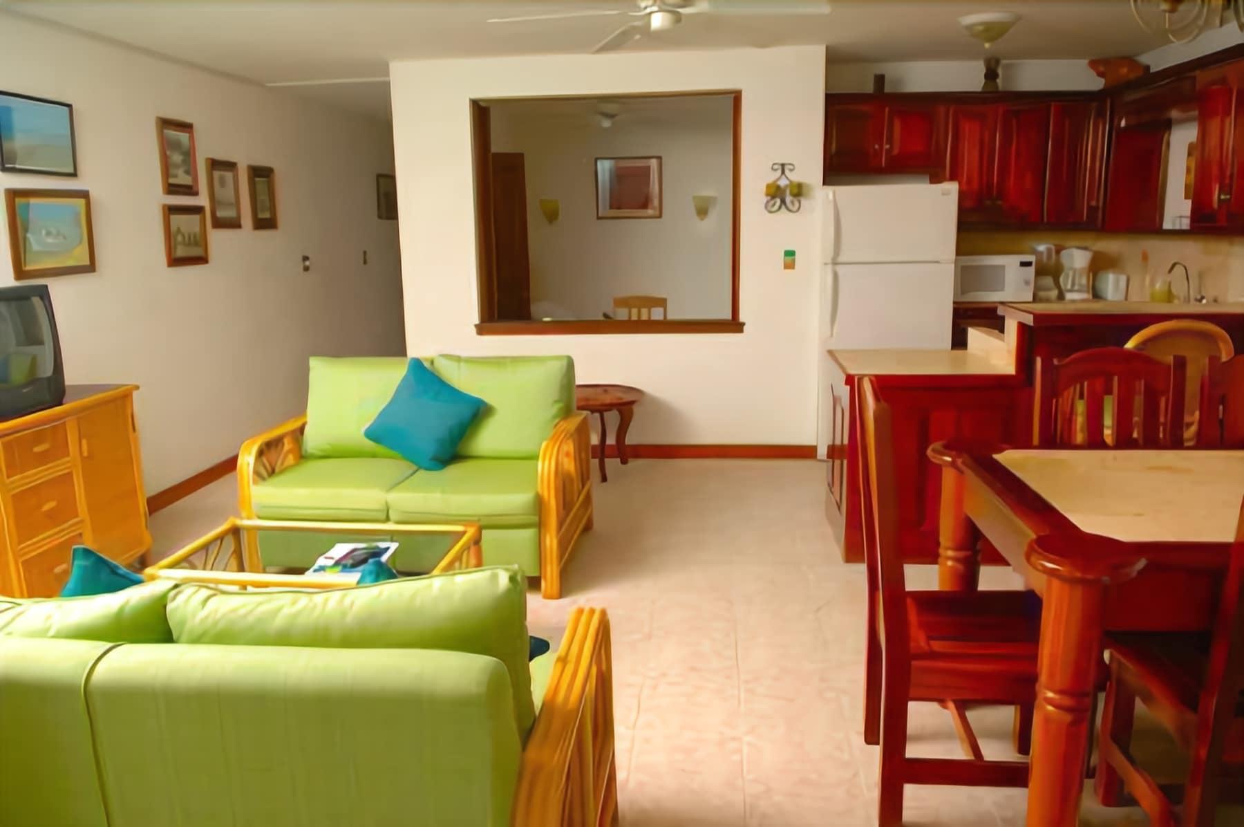 The Palms Oceanfront Suites San Pedro  Extérieur photo