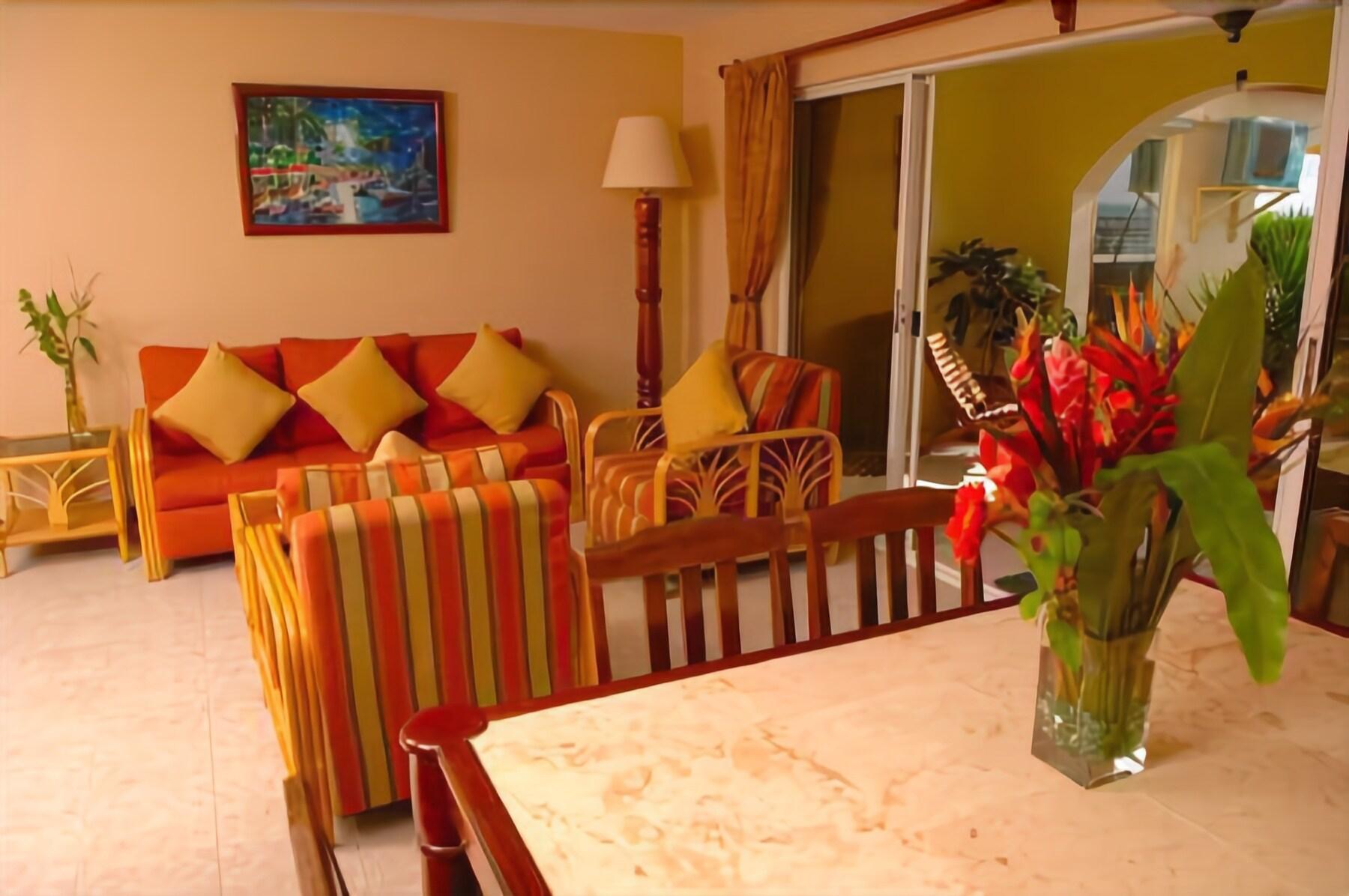 The Palms Oceanfront Suites San Pedro  Extérieur photo