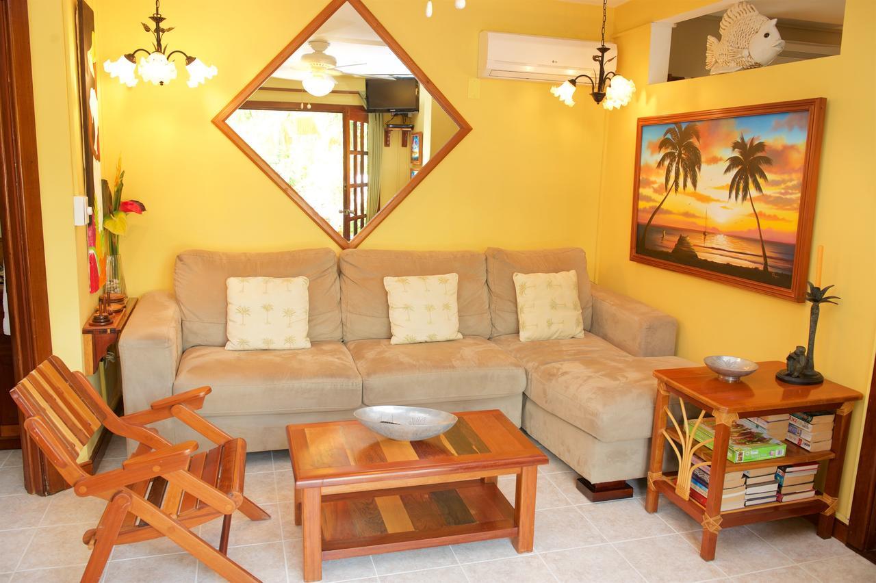 The Palms Oceanfront Suites San Pedro  Extérieur photo