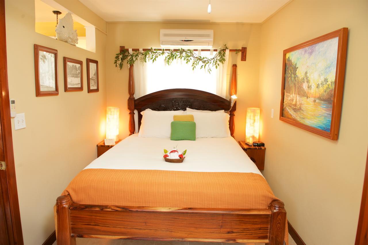 The Palms Oceanfront Suites San Pedro  Extérieur photo